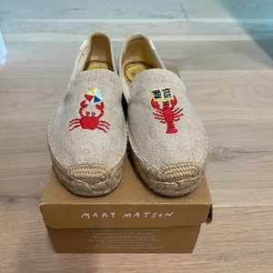 Soludos x Mary Matson Crab and Lobster Slip On Espadrilles (size 7.5)
